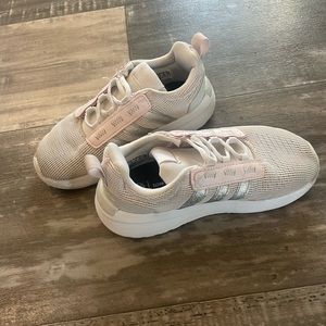 toddler girl adidas tennis shoes size 10